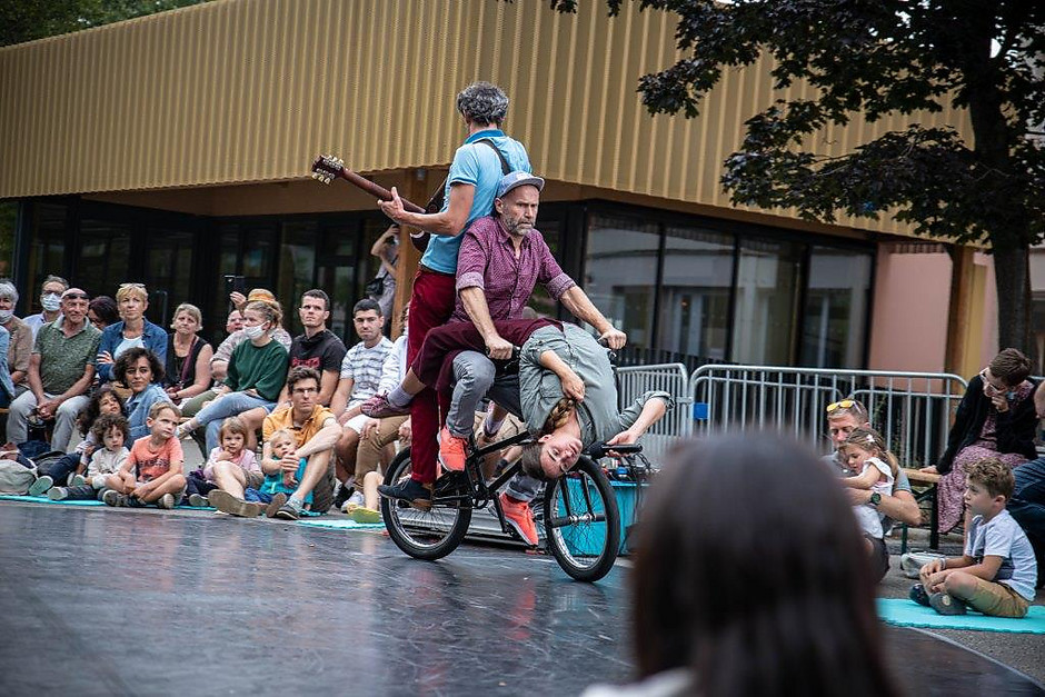 Cergy Soit ! Rendez-vous #4, Vincent Warin Cie 3.6/3.4 à Saint-Ouen-l'Aumône, 19 septembre - voir en plus grand : (fenêtre modale)