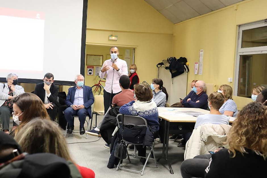 Forum de quartier au LCR des Linandes, 13 décembre - voir en plus grand : (fenêtre modale)