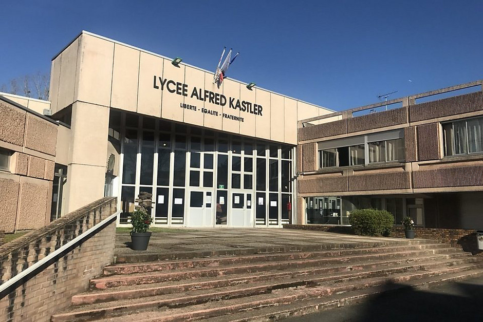 Lycée Kastler - voir en plus grand : (fenêtre modale)
