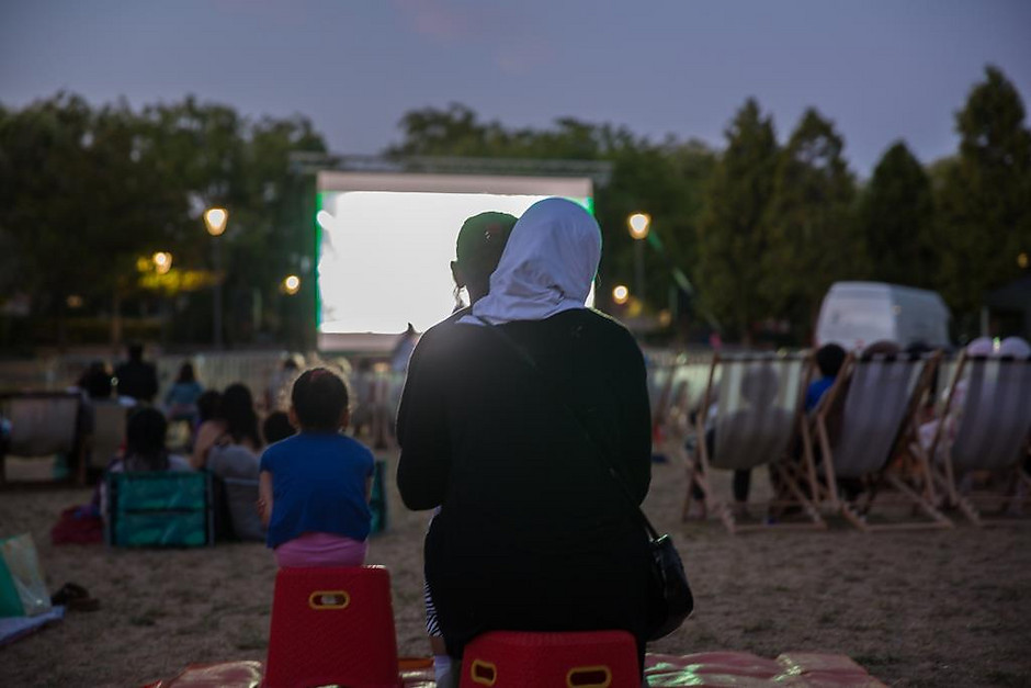 Séance de cinéma plein air au square de la Vénus des Loups, le mardi 28 juillet - voir en plus grand : (fenêtre modale)