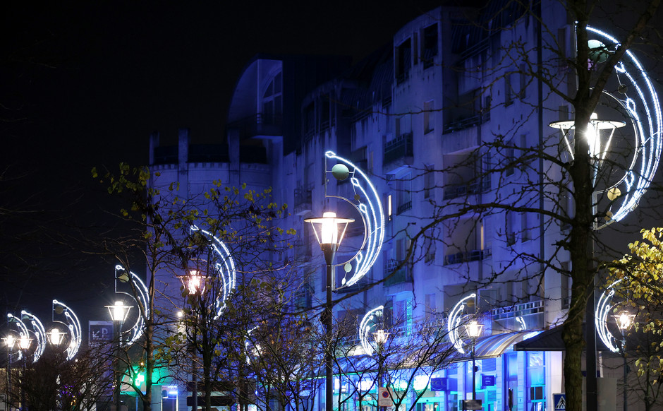 Lancement des illuminations de Noël et parade lumineuse, 2 décembre - voir en plus grand : (fenêtre modale)