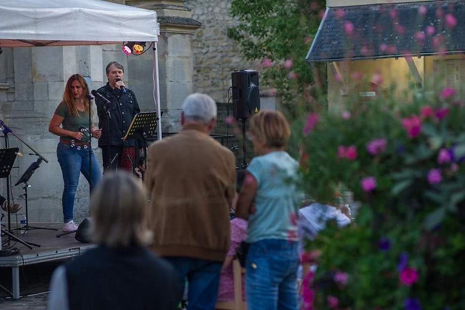 Fête de la musique au Village le 21 juin - voir en plus grand : (fenêtre modale)