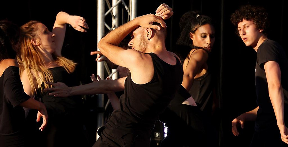Le cabaret des affamés, le 15 juillet par la Compagnie Art & Prémices - voir en plus grand : (fenêtre modale)
