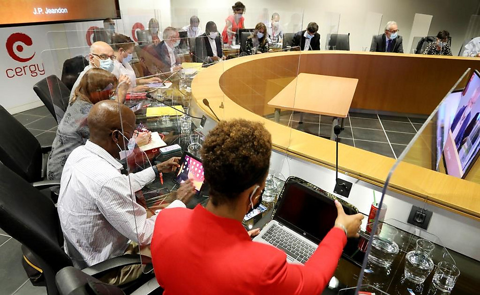 Conseil municipal du mardi 22 septembre 2020 avec le nouveau protocole sanitaire - voir en plus grand : (fenêtre modale)