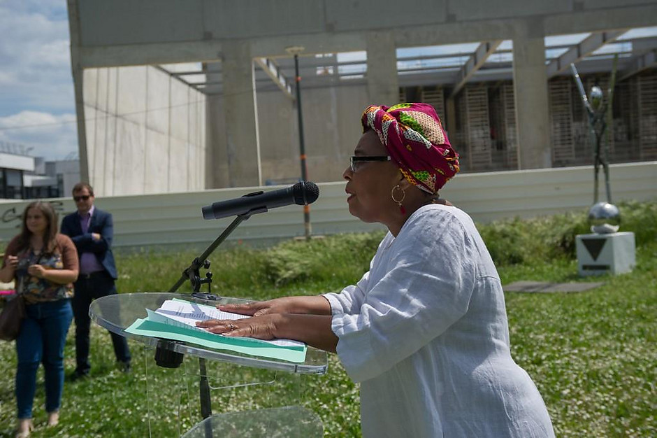 Commémoration de l'abolition de l'esclavage, le 10 mai à Cergy - voir en plus grand : (fenêtre modale)