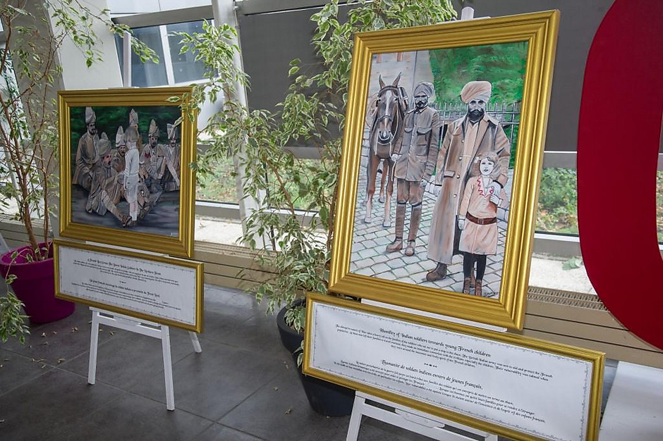 Vernissage d'une exposition sur les soldats indiens de la première guerre mondiale le 06 novembre à l'Hôtel de ville - voir en plus grand : (fenêtre modale)