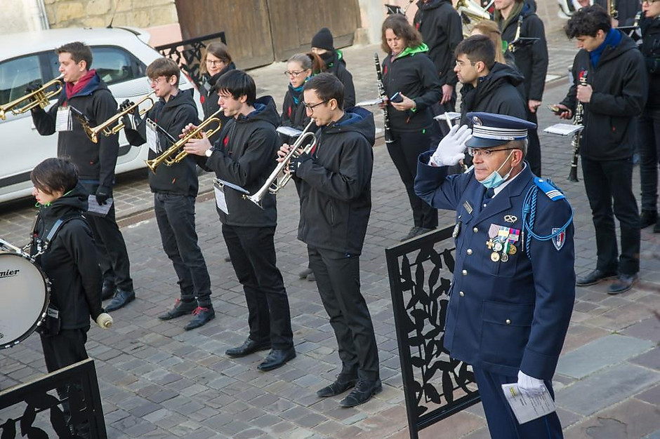 Commémoration de l'Armistice 14-18 le 11 novembre 2021, au Village - voir en plus grand : (fenêtre modale)