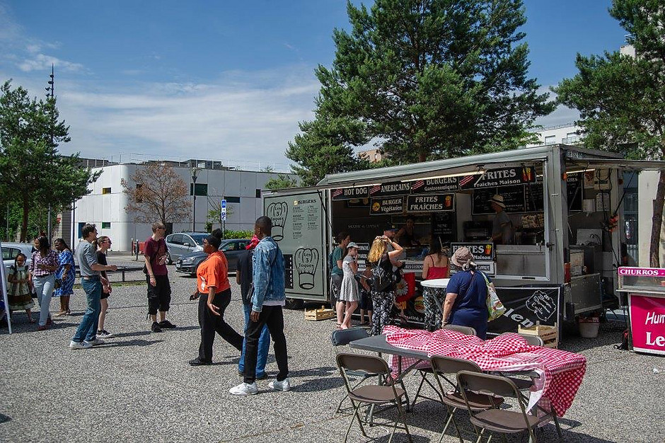 La Guinguette du marché, 18 juin - voir en plus grand : (fenêtre modale)