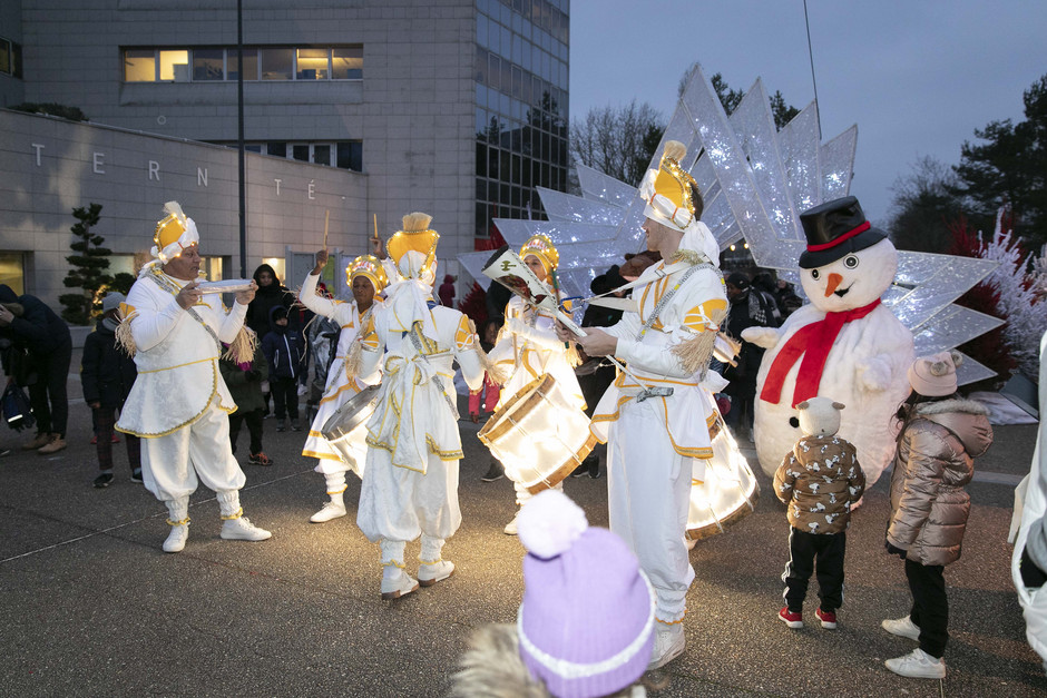 Lancement des illuminations de Noël - voir en plus grand : (fenêtre modale)