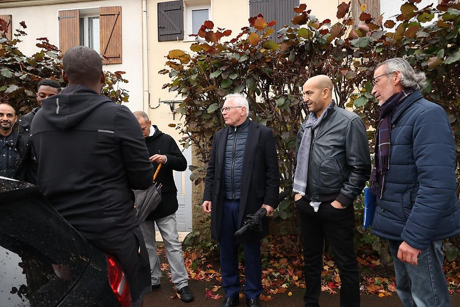 Visites du maire et des élus de proximité dans les îlots Genottes et Bontemps, 30 octobre
 - voir en plus grand : (fenêtre modale)