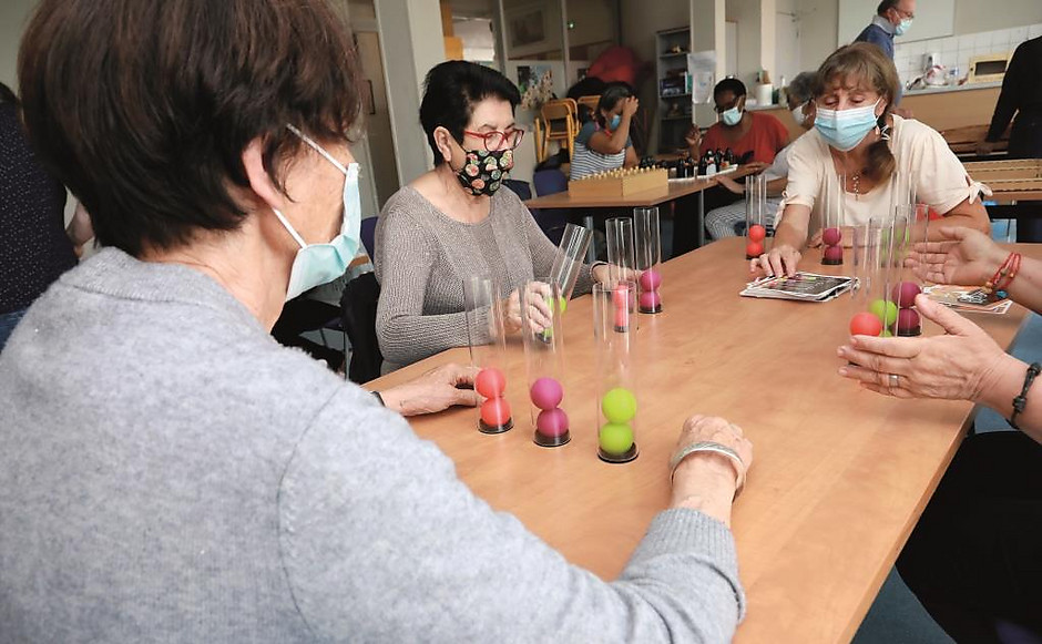 Atelier ludique sur la mémoire, la capacité de réflexion et l'équilibre, le 5 juillet en maison de quartier - voir en plus grand : (fenêtre modale)