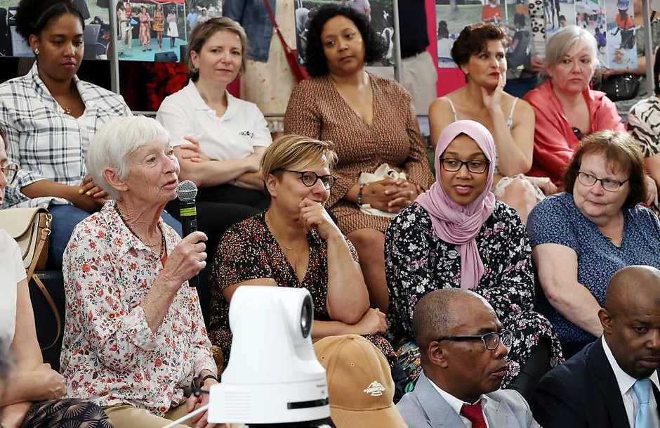 Le maire et François Hollande, le 17 juin dernier, à Cergy - voir en plus grand : (fenêtre modale)