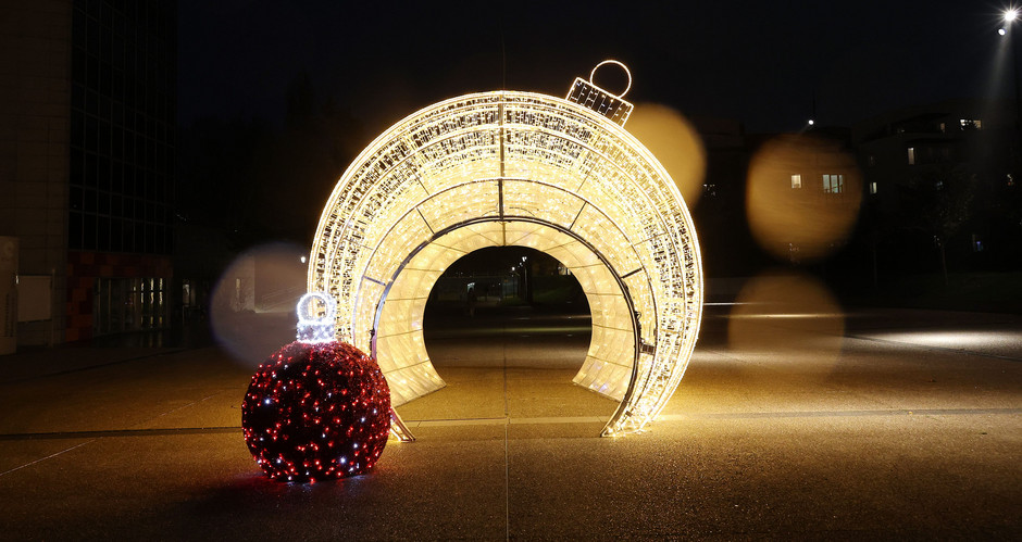 Lancement des illuminations de Noël et parade lumineuse, 2 décembre - voir en plus grand : (fenêtre modale)