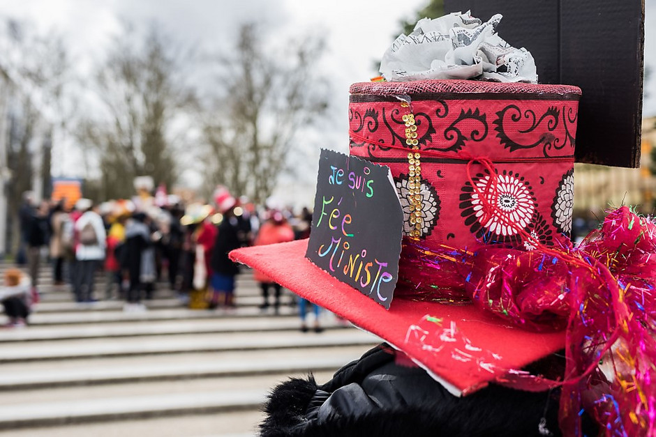 Marche pour l'égalité des droits des femmes - voir en plus grand : (fenêtre modale)