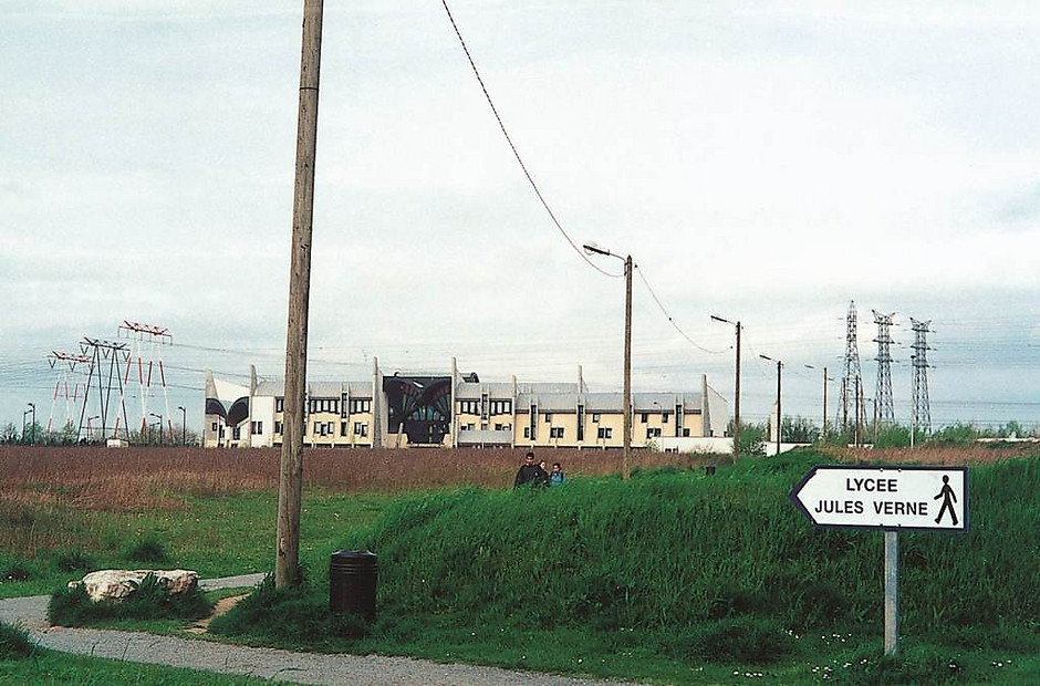 Ouverture du lycée Jules Verne à Cergy-le-Haut en 1993 - voir en plus grand : (fenêtre modale)