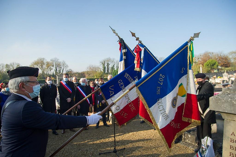 Commémoration de l'Armistice 14-18 le 11 novembre 2021, au Village - voir en plus grand : (fenêtre modale)