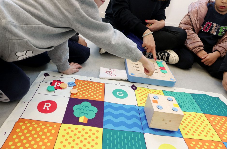 Atelier numérique de Visages du Monde pour les 6-11 ans, 23 novembre - voir en plus grand : (fenêtre modale)