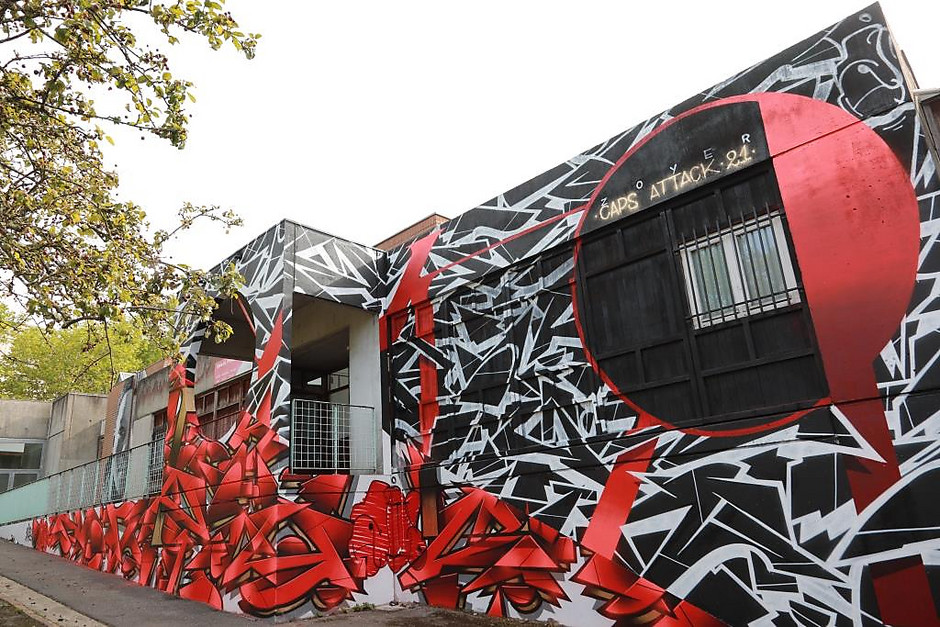 Cergy Soit ! Rendez-vous #5, Live painting Caps Attack, 25 et 26 septembre - voir en plus grand : (fenêtre modale)