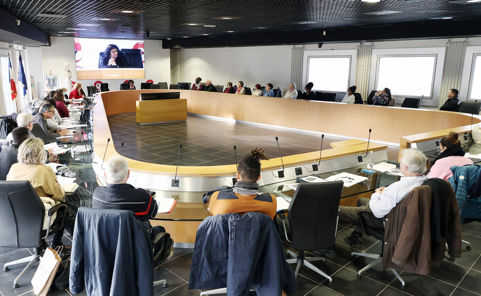 Formation ASL/COPRO à l'hôtel de ville, 7 janvier - voir en plus grand : (fenêtre modale)