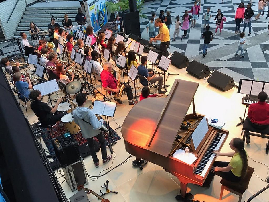 Les folles journées du conservatoire, place des Arts. - voir en plus grand : (fenêtre modale)