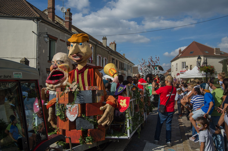 Charivari, le retour de la fête au Village, 11 septembre - voir en plus grand : (fenêtre modale)