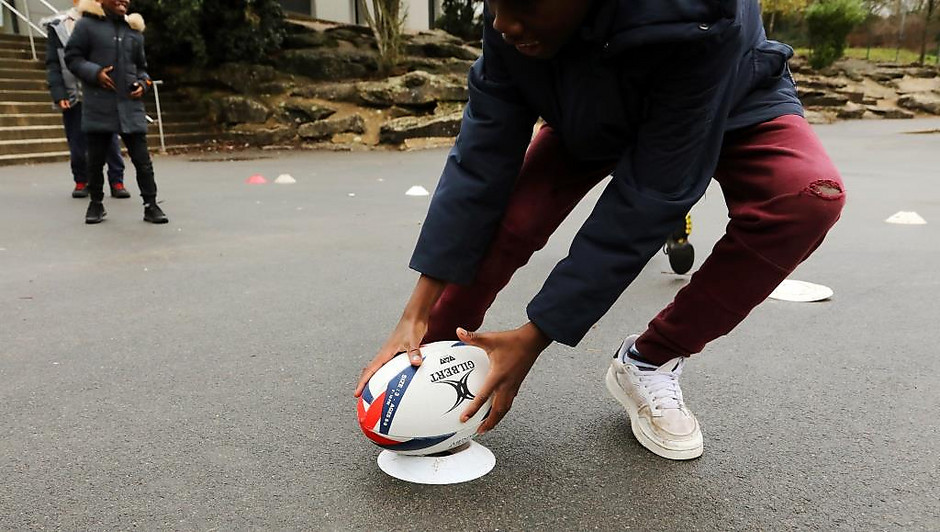 Semaine olympique et paralympique, rugby au groupe scolaire des Essarts, du 1er au 5 février 2021 - voir en plus grand : (fenêtre modale)