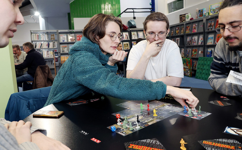 Cergyplay fait sa soirée, médiathèque l'Astrolabe, 18 novembre - voir en plus grand : (fenêtre modale)