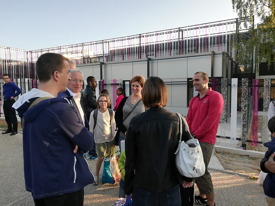 Rentrée Scolaire à l'école des Essarts. - voir en plus grand : (fenêtre modale)