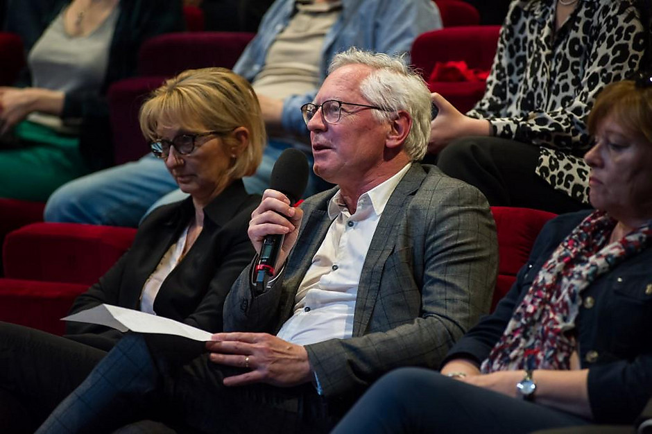 Enregistrement de l'émission "Le Grand Face à Face" de France Inter, le 13 mai à Visages du Monde - voir en plus grand : (fenêtre modale)