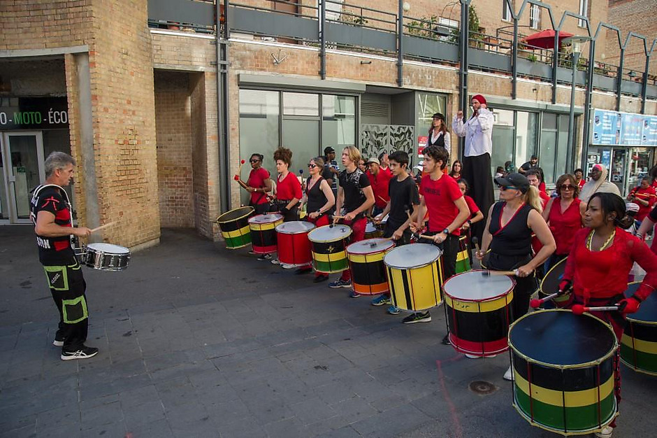 Parade de Cergy en fête 2022, le 2 juillet - voir en plus grand : (fenêtre modale)