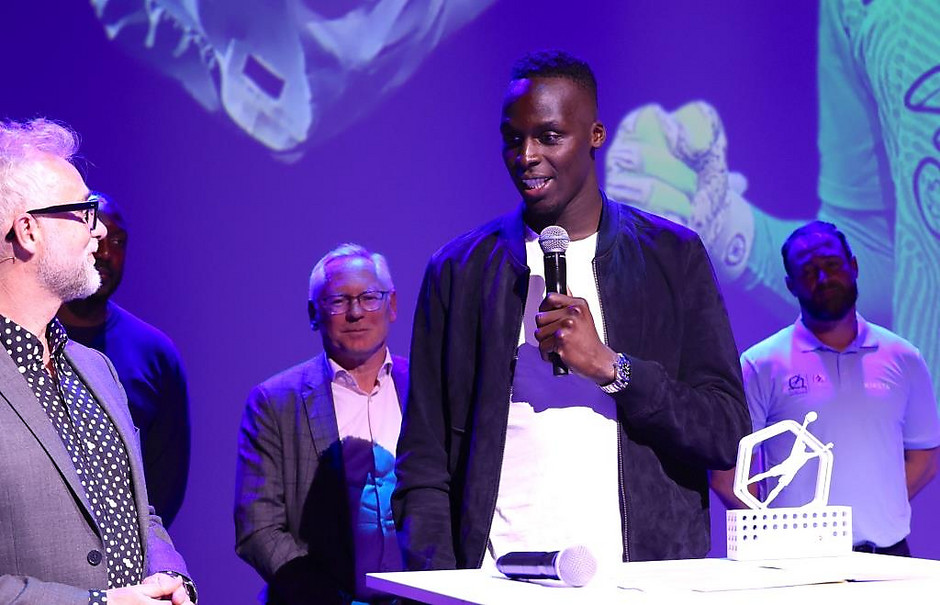 Cérémonie de remise des trophées Bruno Martini, les 24 et 25 mai à Visages du Monde - voir en plus grand : (fenêtre modale)