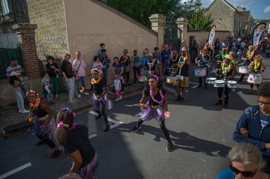 Charivari, le retour de la fête au Village, 11 septembre - voir en plus grand : (fenêtre modale)