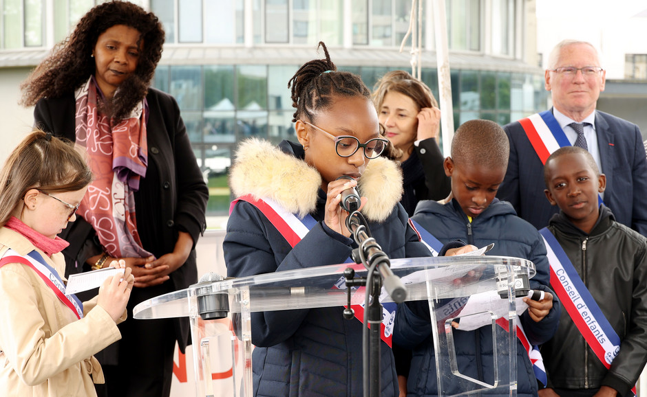 Inauguration du parvis Maryse-Condé, le 10 mai - voir en plus grand : (fenêtre modale)