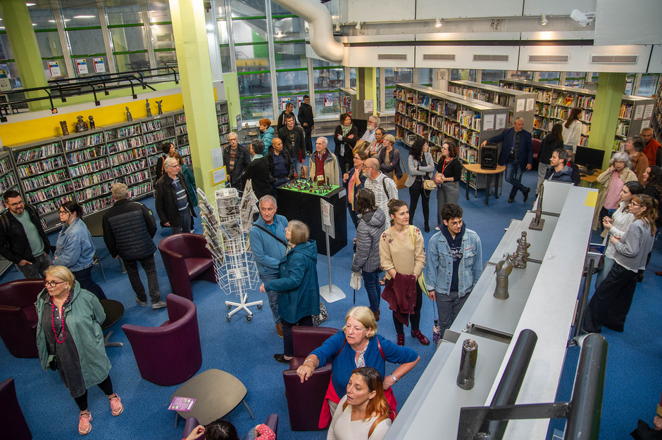 Vernissage de l'exposition "Sorties de cours" - voir en plus grand : (fenêtre modale)