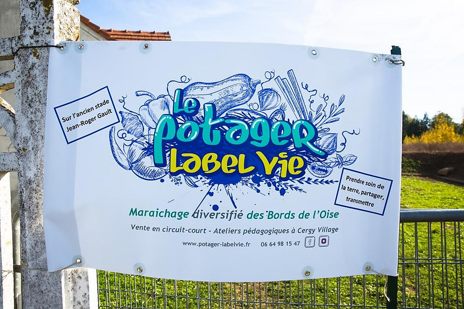Atelier pédagogique au potager Label Vie de Cergy Village - voir en plus grand : (fenêtre modale)