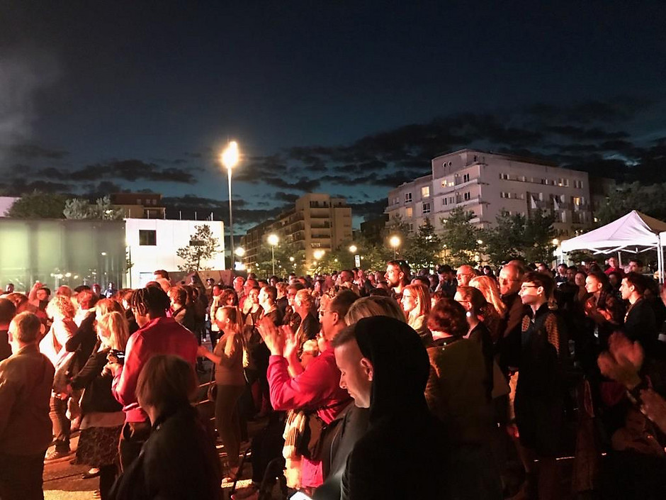 L'Observatoire fête la musique, place du Nautilus. - voir en plus grand : (fenêtre modale)