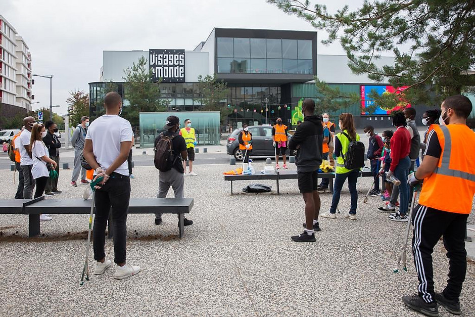 World CleanUp Day avec le Conseil des jeunes le 19 septembre, Hauts-de-Cergy - voir en plus grand : (fenêtre modale)