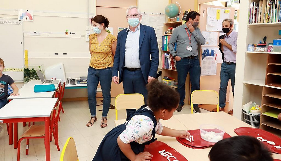 Rentrée scolaire au Chemin Dupuis (Grand Centre), 2 septembre - voir en plus grand : (fenêtre modale)