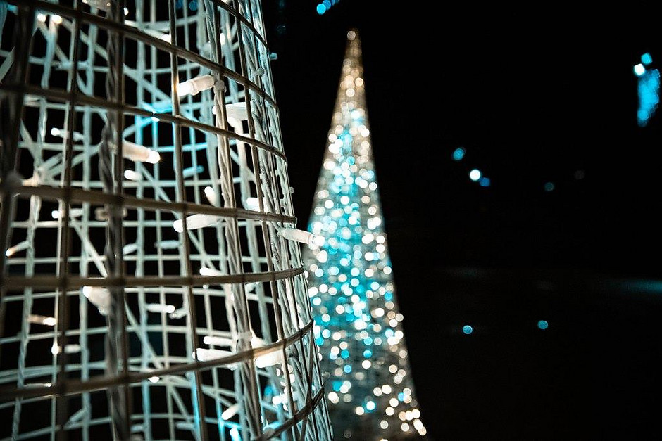 Illuminations de Noël le 7 décembre, à l'Hôtel de Ville - voir en plus grand : (fenêtre modale)