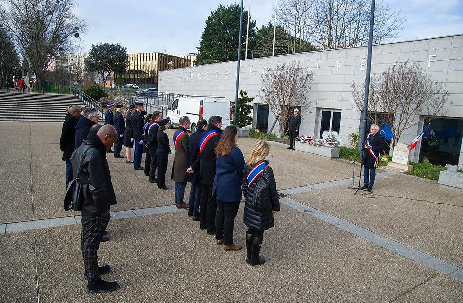 Journée nationale et européenne en hommage aux victimes du terrorisme - voir en plus grand : (fenêtre modale)