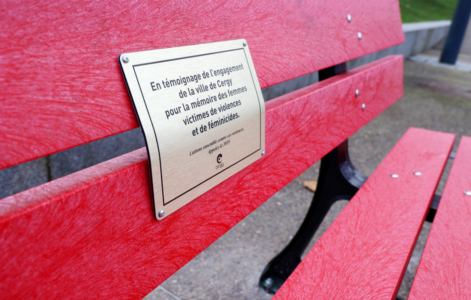 Inauguration du banc rouge - voir en plus grand : (fenêtre modale)