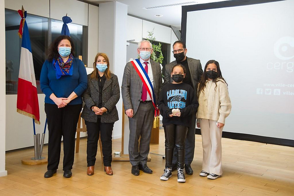 Cérémonie des nouveaux naturalisés le 19 novembre, à l'Hôtel de ville - voir en plus grand : (fenêtre modale)