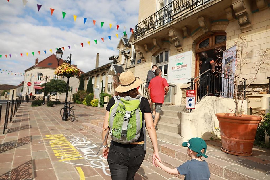 Charivari au Village, Le sens de la fête, 11 septembre - voir en plus grand : (fenêtre modale)