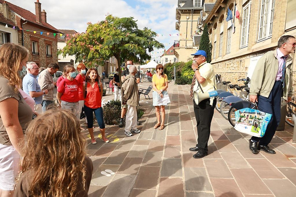 Charivari au Village, Le sens de la fête, 11 septembre - voir en plus grand : (fenêtre modale)