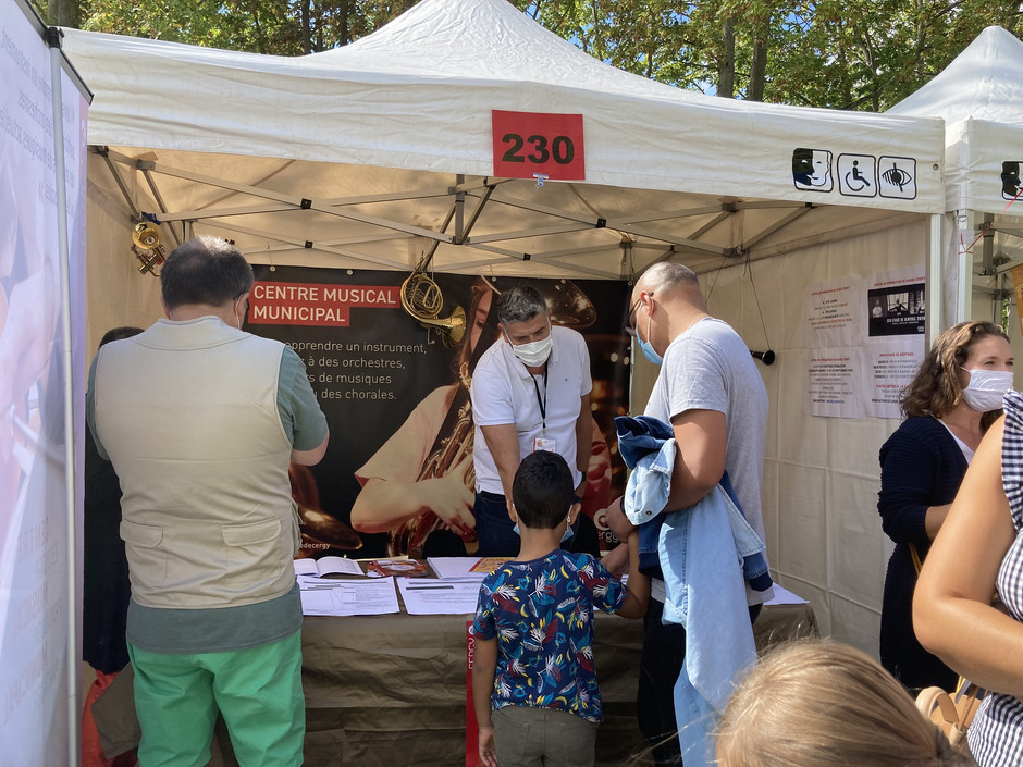 Journée des association au parc François Mitterrand, septembre - voir en plus grand : (fenêtre modale)