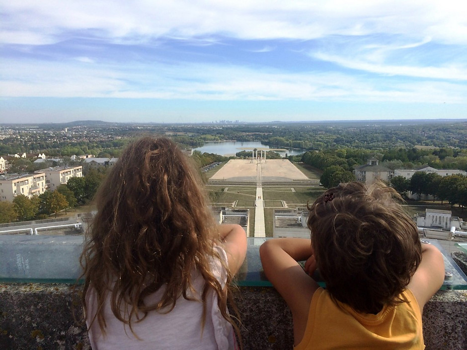 Visite de la tour Belvédère - Vue sur l’Axe Majeur et ses alentours. - voir en plus grand : (fenêtre modale)