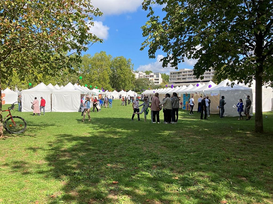 Journée des association au parc François Mitterrand, septembre - voir en plus grand : (fenêtre modale)