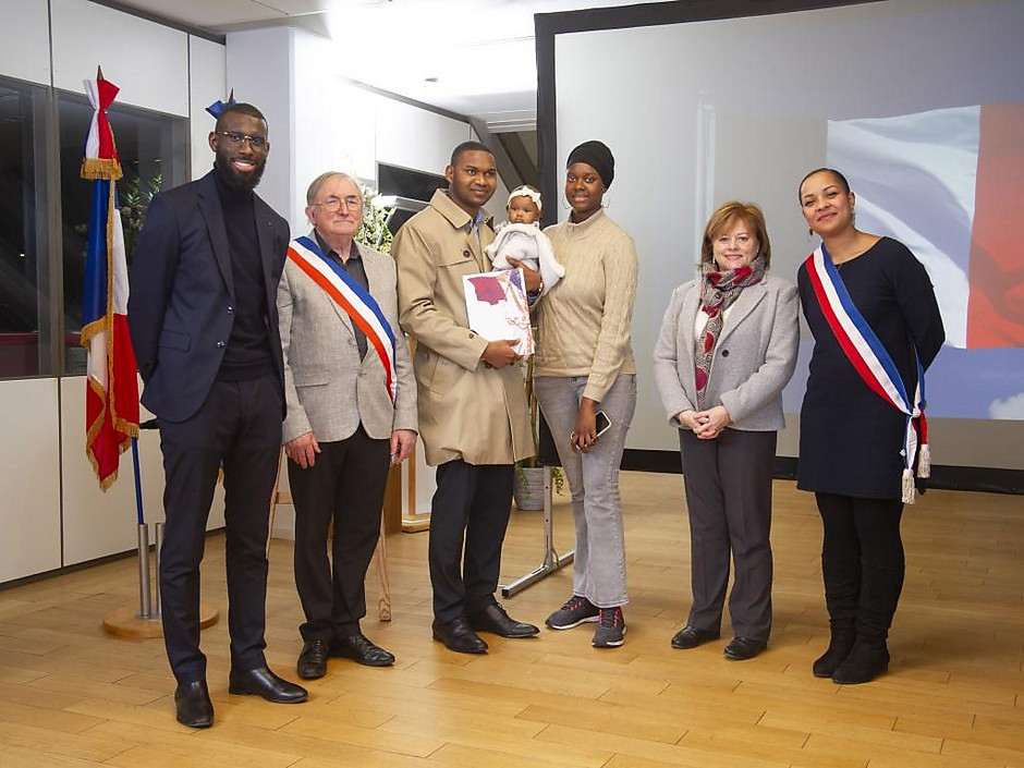 Cérémonie des nouveaux naturalisés à l'hôtel de ville,10 février - voir en plus grand : (fenêtre modale)