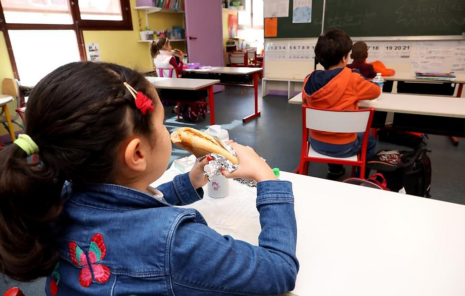 École du Hazay - voir en plus grand : (fenêtre modale)