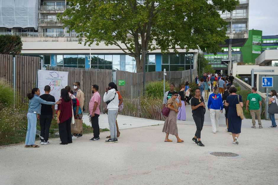 Journée des associations dans le parc François Mitterrand (Grand Centre), 3 septembre - voir en plus grand : (fenêtre modale)